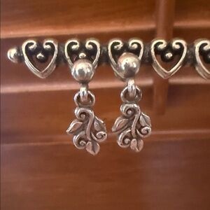 Beautiful Brighton Silver Leaf post Earrings
